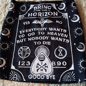 Oujia skirt size medium